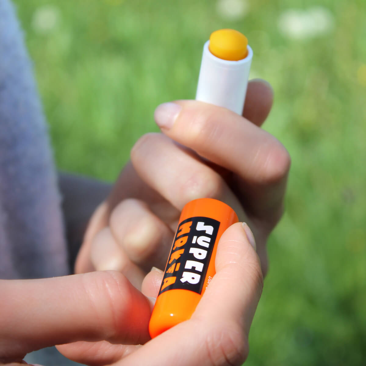 SUPER Mrkva balzam za usne SPF 20